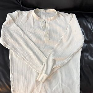 UNIQLO waffle White Henley Long Sleeve Shirt